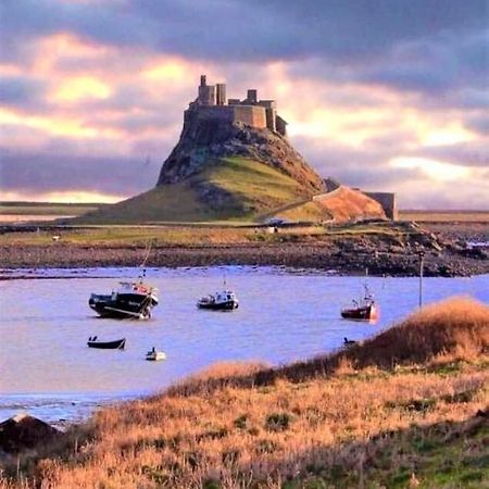 Holy Island of Lindisfarne The Ship Inn المظهر الخارجي الصورة