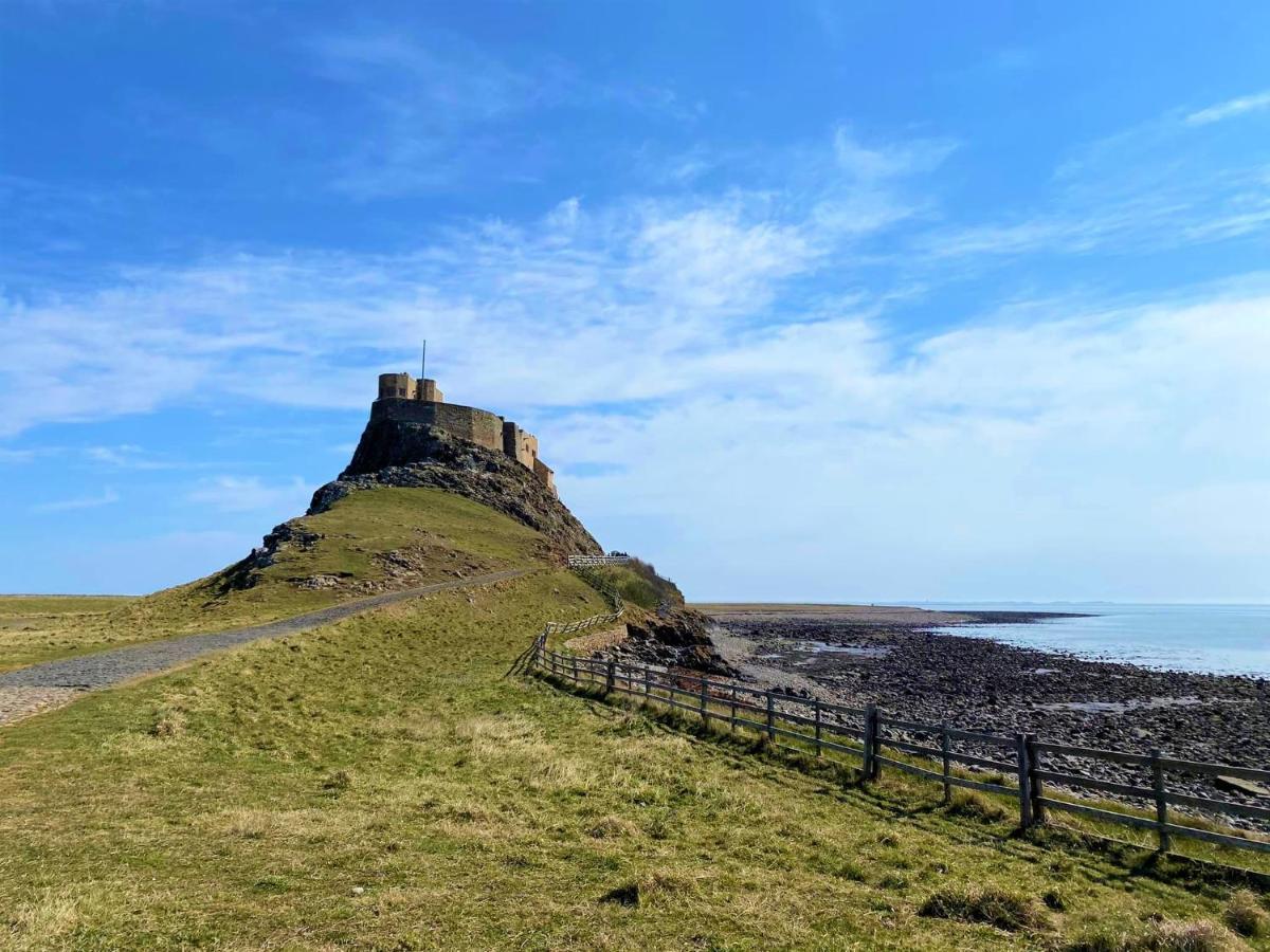 Holy Island of Lindisfarne The Ship Inn المظهر الخارجي الصورة
