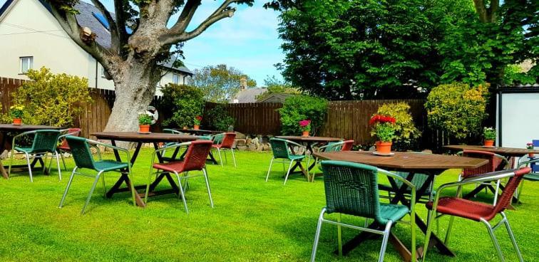 Holy Island of Lindisfarne The Ship Inn المظهر الخارجي الصورة